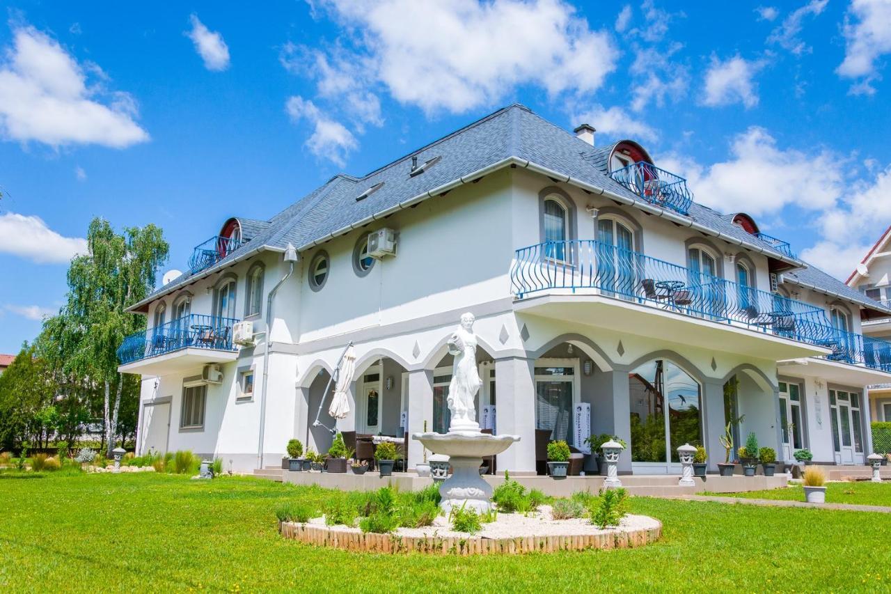 Bed and Breakfast Margret Haus Balatonfüred Exterior foto